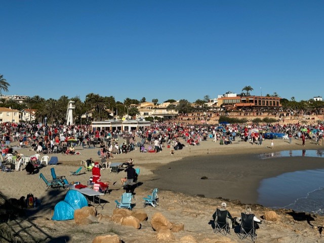 Chrismas day at the beach 25/12.24